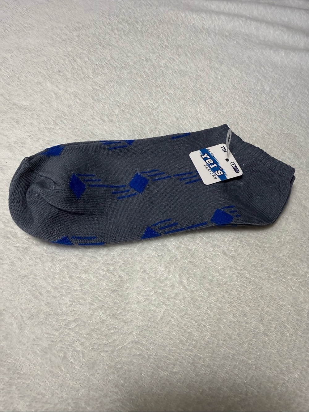 Men's Low-Cut Gray Socks with Blue Accent - Unbranded